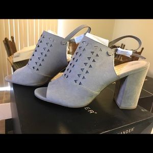 Brand New Athena Alexander Nadiah Block Heel